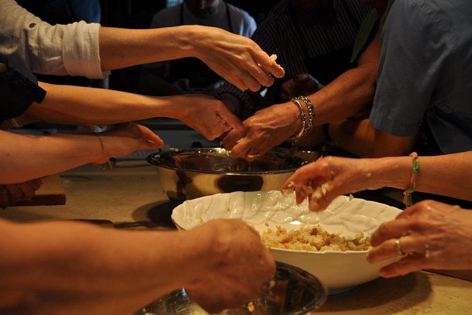 Cooking Class with a local "Mamma" in Soriano, little town close to Viterbo - Meeting at Via Santa Maria: the start time rhythm