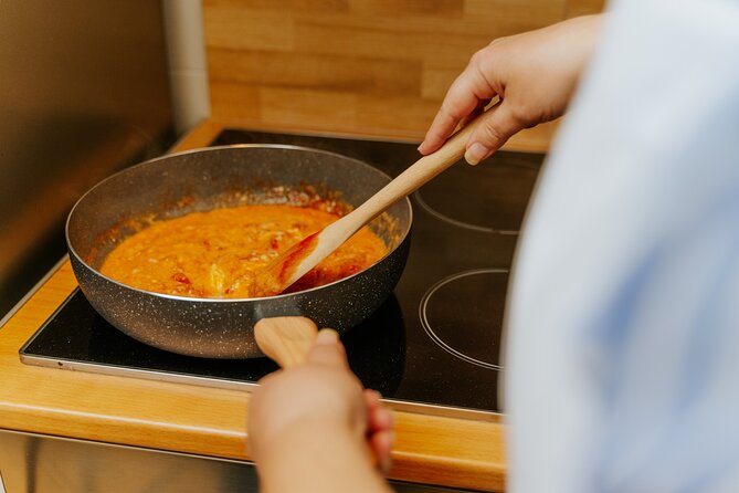 Cooking Class with Aspasia in the Heart of Athens - Hands-On Cooking vs. Host-Led Demonstrations