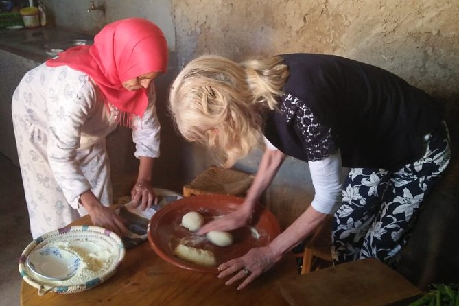 Cooking class with Berber family - The Moroccan Tea Moment: How You Pour and Why It Matters