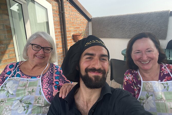 Cooking Class with Chef Francesco and Live Music in Venice - Venice practical notes: Giudecca meeting point and possible access fee