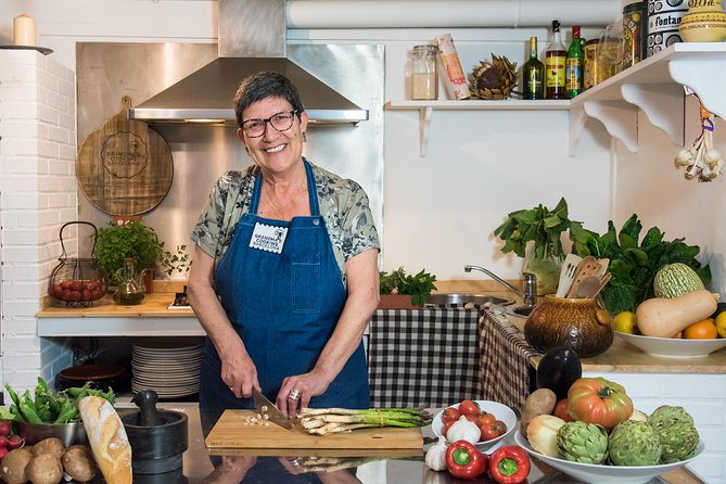 Cooking Class with Grandma. Groups & Corprative - Quick hits before you book