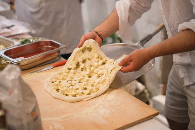 Cortecorbo winery: Pizza Cooking class, lunch & wine tasting - Lunch with wine tasting: six Irpinian wines paired with a full meal