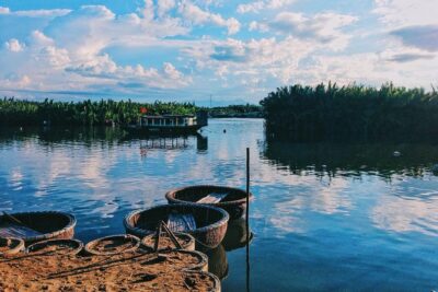 Countryside bike tour, basket boat and cooking class - Bay Mau Coconut Village: basket boat riding and crab fishing