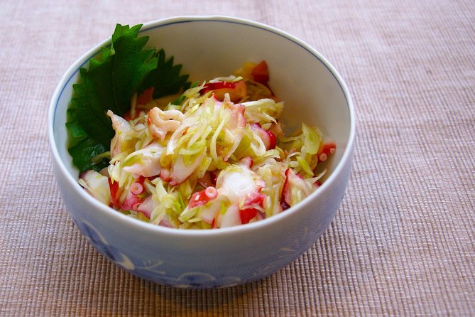 Creative Japanese Cooking in a Beautiful Tokyo Home with Makiko - The Supermarket Walk: Learning What Locals Buy