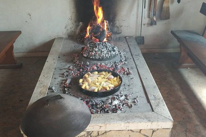 Croatian Traditional Cuisine: Peka Cooking Lesson - What You’ll Do (Not Just Watch): The Cooking Process