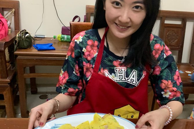 DaNang Farm-to-Table Cooking Class with Market and Coffee Tasting - Cooking Vietnamese lunch step by step at a local home