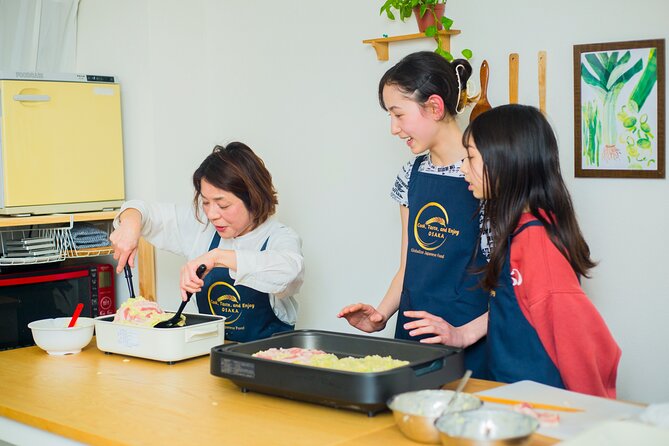 Discover Osaka Cuisine through Cooking Class Experience - A Tiny Class in Nishishinsaibashi, Osaka