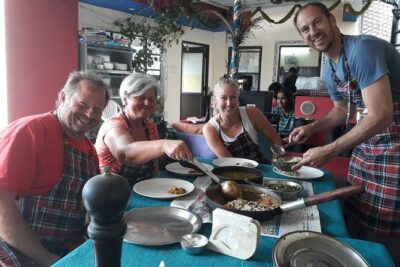 Durga Cooking Class - Choosing your menu: vegetarian, non-vegetarian, and vegan options