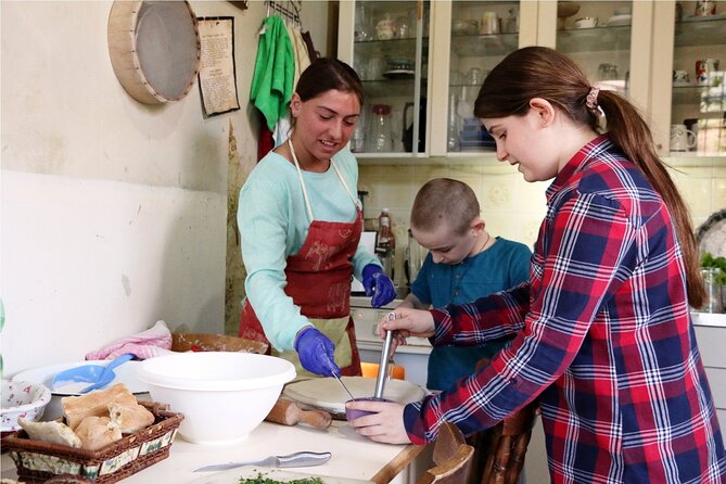 Enjoy a Traditional Georgian Cooking Class and Meal with a Local in Tbilisi - Key highlights you’ll feel in this class