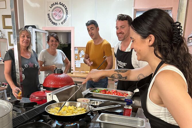 Evening Spanish Tapas Cooking Class with Live Guitar Music - An Alicante evening built around real food and live music
