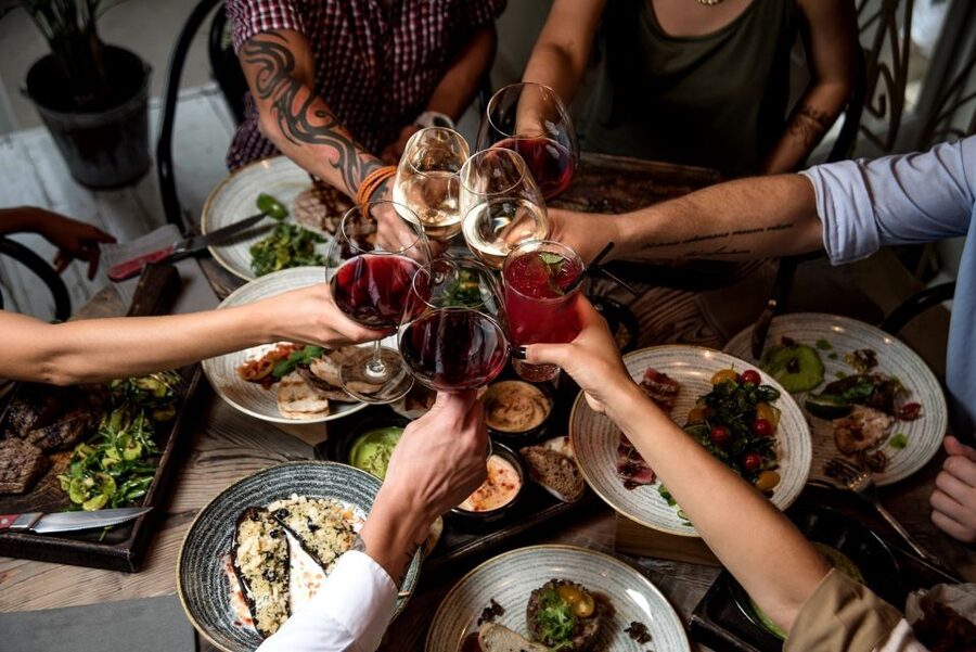 Exclusive cooking class in Roman countryside with local chef - Claudia’s kitchen: the Sunday lunch plan, from herbs to dessert