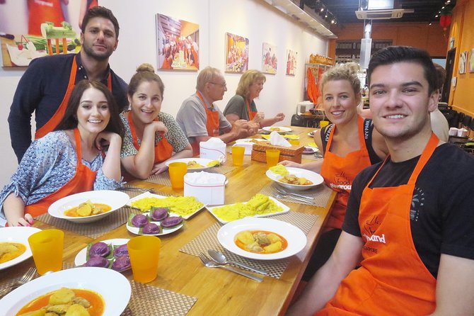 Experience Singapore: Cultural Cooking Class - After class: what to do nearby in Chinatown