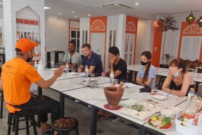 Express Thai Cooking Class in Phuket - What Happens in the 90 Minutes: the pace, the stations, and the payoff