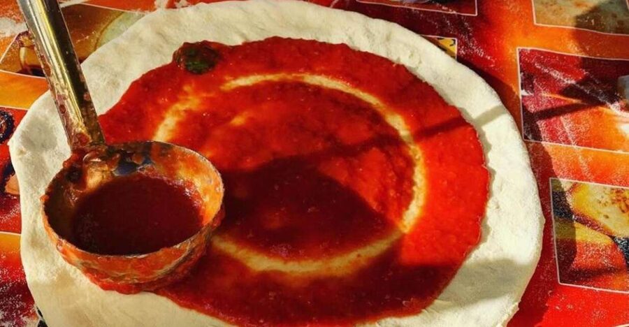 Family Cooking Class: Pizza and Tiramisù from Siena - Pizza Like a Pizzaiolo: Kneading, Sauce, and Seasonal Toppings