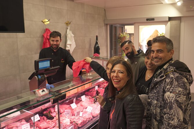 Farmers' Market Shopping with Cooking Class and Pasta Making - The cooking school in a palazzo feel: warm welcome first