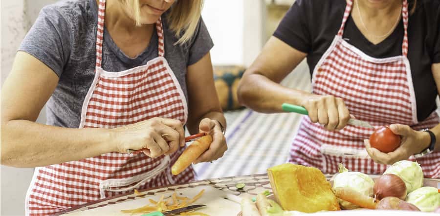 Fes: Private Moroccan Cooking Class - From Riad Pickup to Kitchen Comfort in Fes
