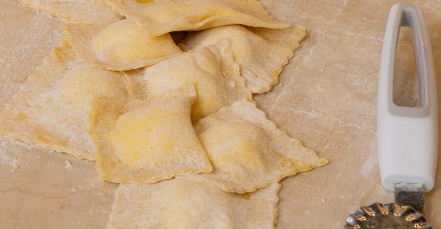 Fettuccine, Ravioli & Tiramisu Cooking Class in Rome - Key things to know before you go