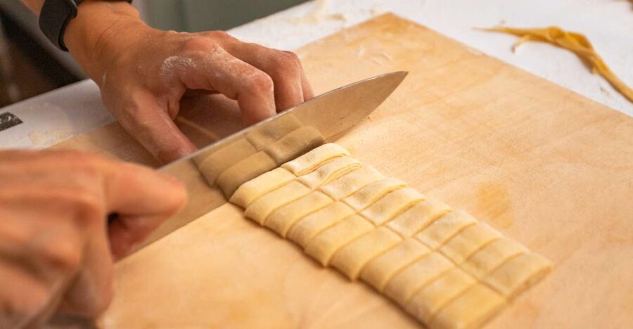 Fettuccine & Tiramisù: Cooking Class with Wine & Limoncello - The Group Dynamic: Cooking Together in a Roman Restaurant