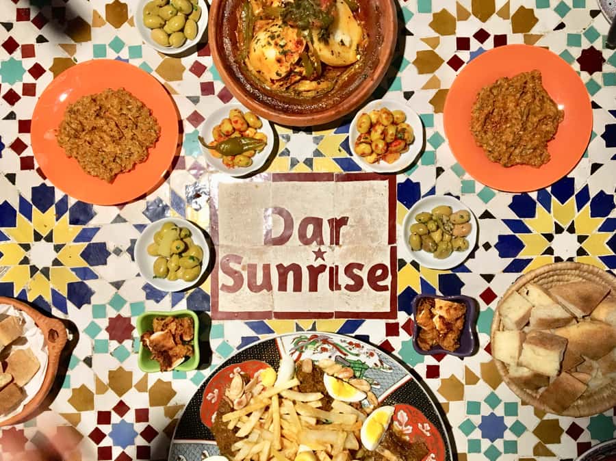 Fez: Souk Tour and Traditional Home Cooking Class - Welcome Mint Tea and Picking Your Menu