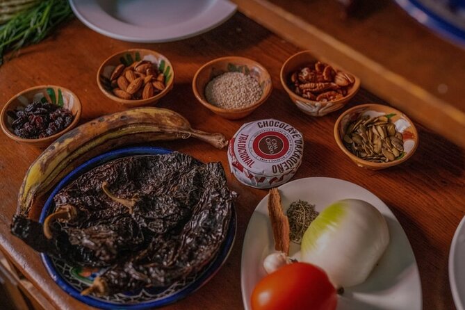 Flavors of Oaxaca: Cooking Class with No Set Menu and Local Market Tour - Why This Market-and-Cook Combo Works in Oaxaca City