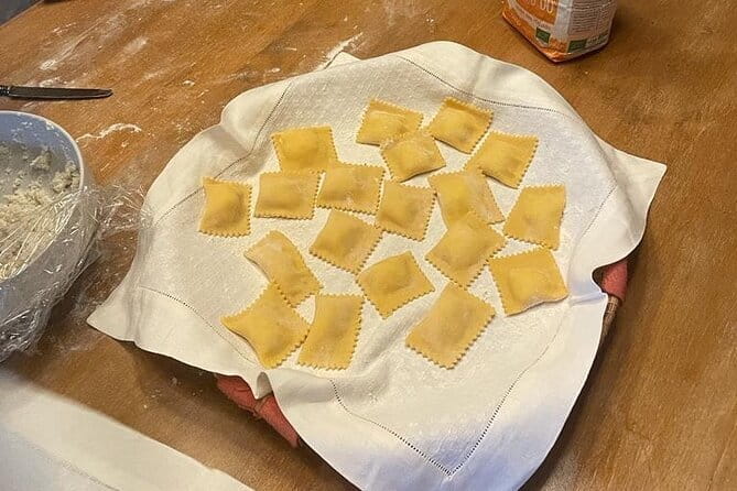 Florence Cooking Class in a Gorgeous Countryside Home with Maria - From Florence pickup to Tuscan views: the drive matters