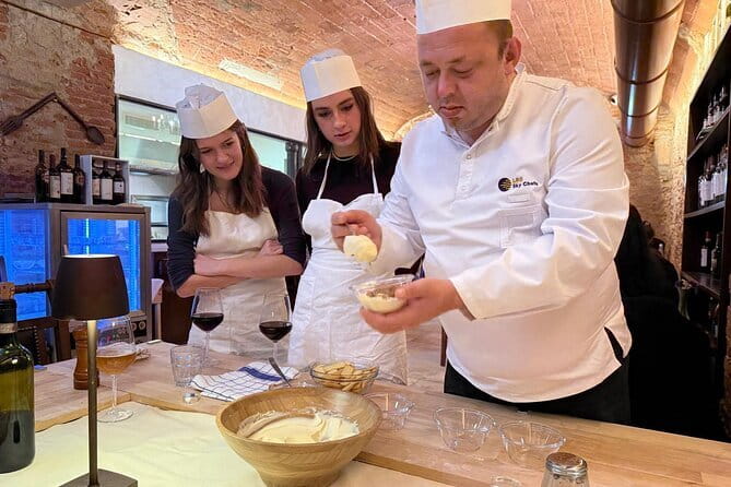 Florence: Pasta & Tiramisu Cooking Class with Unlimited Wine - Key Takeaways Before You Go