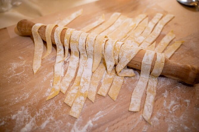 Florence: Tiramisu & Pasta Cooking Class with Unlimited Wine - Handmade Pasta Skills: Dough, Ravioli, and Sauce Basics