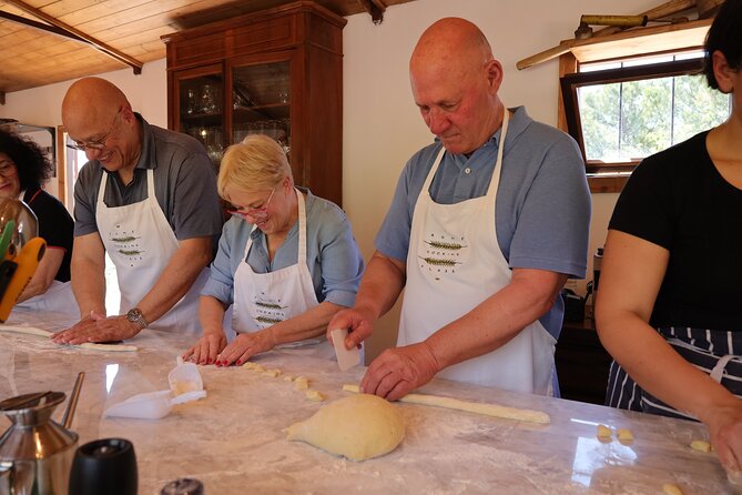 Focaccia and Pesto Cooking Class in the Roman Countryside - Small group size (up to 16) and why it changes the experience