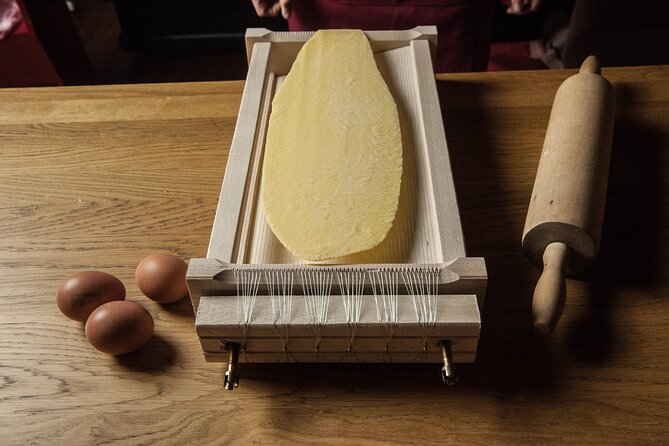 Fresh Homemade Pasta and Tiramisu Cooking Class in Milan - The Wine, the Pace, and the Cute Cat Factor