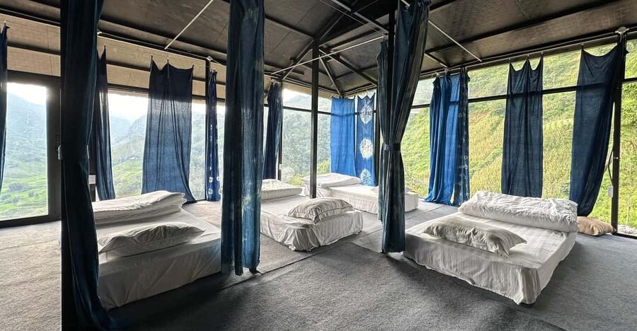 From Hanoi: 2-day Sapa Homestay & Cooking class with locals - Red Dao foot herbal bath + Sapa night market: a small cultural moment at night