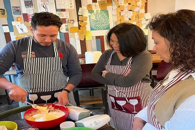 From Rome: Pasta & Tiramisù Cooking Class near Spanish Steps - The Two-Hour Rhythm: From Dessert Prep to Fresh Pasta