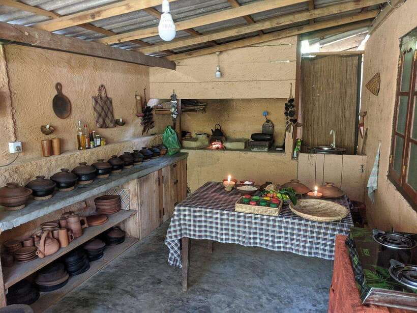 Galle: Cooking Class at a Local Home and Market Tour - What You’ll Cook: Vegetable Curry, Fish or Chicken, Coconut Sambol, Dessert