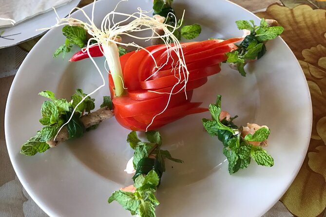 Gardening at Tra Que Vegetable Village and cooking class - Lunch that feels earned: what’s included and what to plan