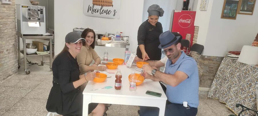 Gelato Cooking Class in Rome - Create & Taste Italian Gelato - Where you meet and how the class runs (so you can plan)