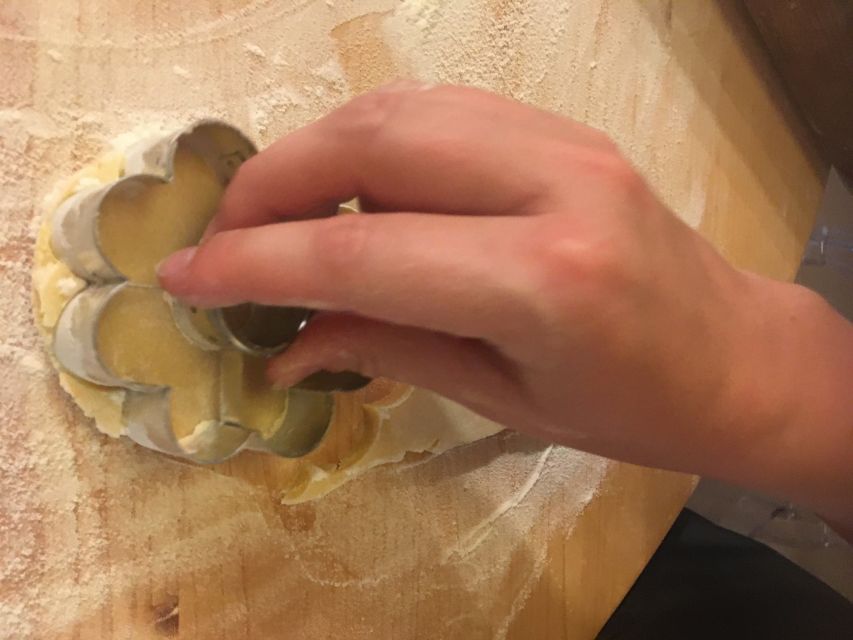 Genova Cooking Class with Tasting - Perfect pesto Genovese: it’s the tiny details that matter
