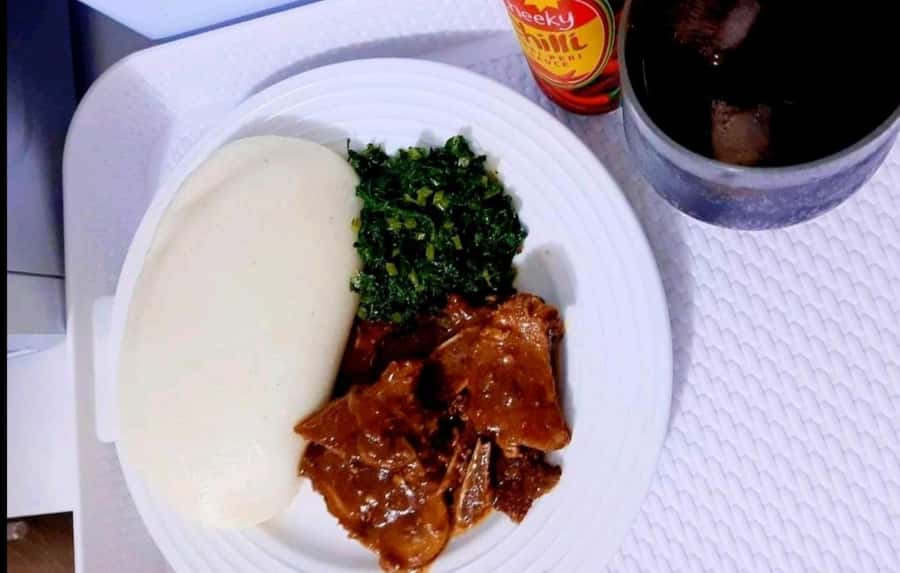 GQ: City Walking Tour & African Cuisine Cooking Class - Eating together: why the communal meal is more than a finale