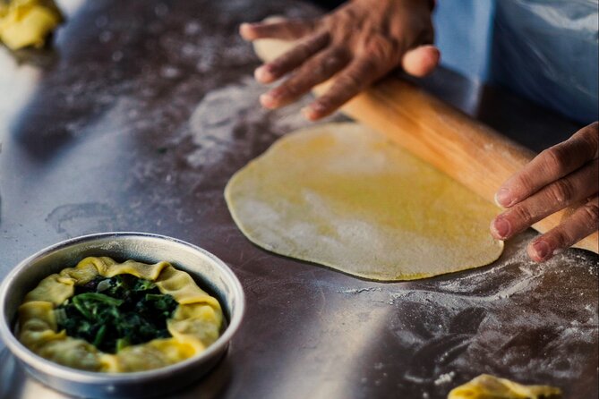 Greek Cooking Class with Acropolis View - The 3.5-hour plan: how the evening moves from starters to dessert