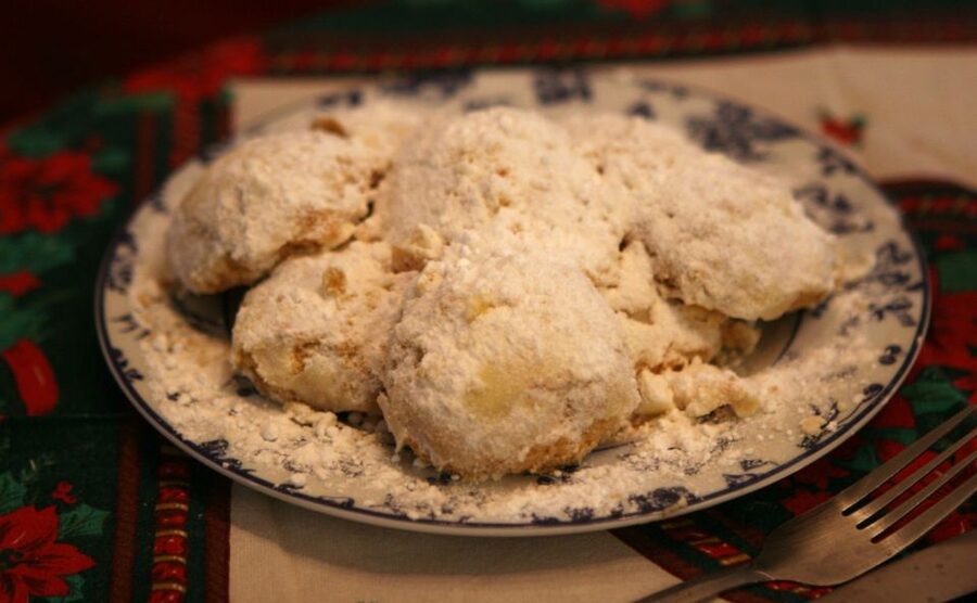 Greek Phyllo and Pie Cooking Class in Athens - Getting to Central Athens Without Stress