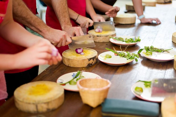 Half-Day Chiang Mai Cooking Class: Make Your Own Thai Foods - Key things you’ll like about this class