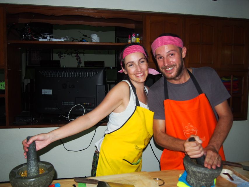Half-Day Cooking Class with Market Tour - Picking your dishes: how the menu choice shapes your class