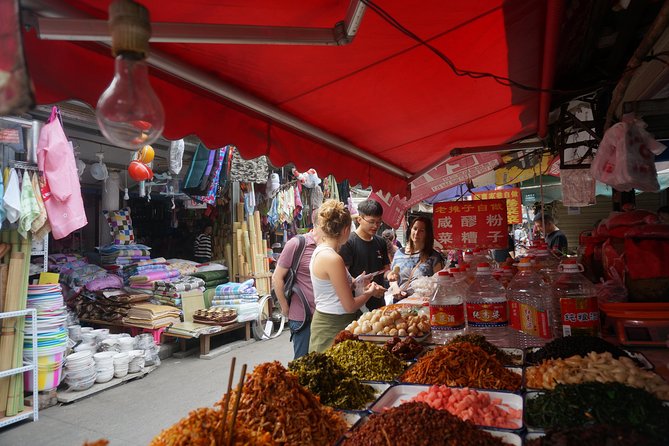 Half-day Dandan Noodles Cooking Class with a Local Market Visit - First stop: meeting point, pickup zone, and how the group stays small