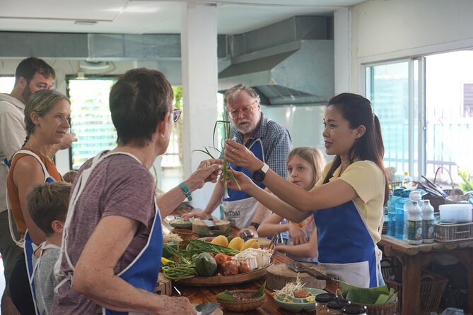 Half Day Guided Thai Cooking Class in Chiang Mai - Key highlights you’ll feel during the class