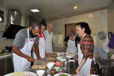 Half-Day Sichuan Cooking Class Experience in Chengdu - 4:00 pm Pickup to the Kitchen: How the Timing Feels