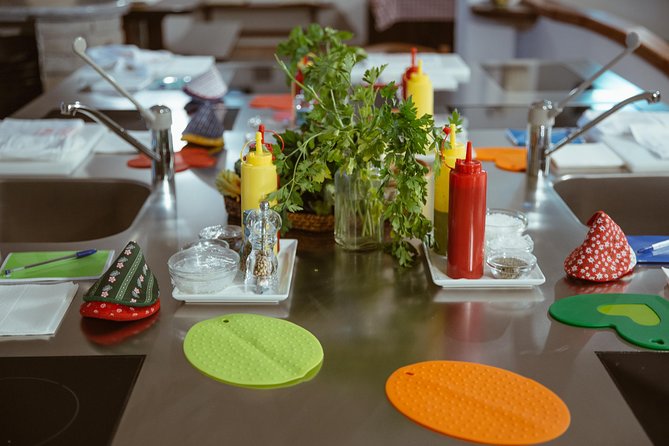 Hands-On Italian Cooking Class with Local Sorrento Chef - Where You Meet in Sorrento (and How the Session Flows)