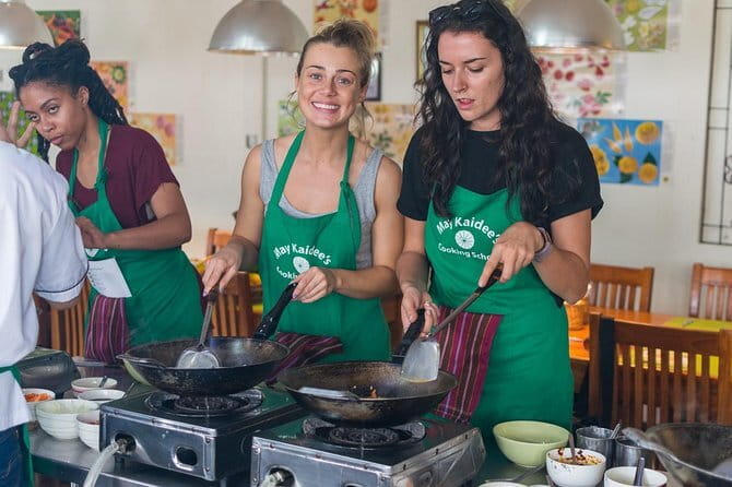 Hands-On Thai Cooking Class Bangkok with Local Chef (Small Group) - Should You Book This Bangkok Cooking Class?