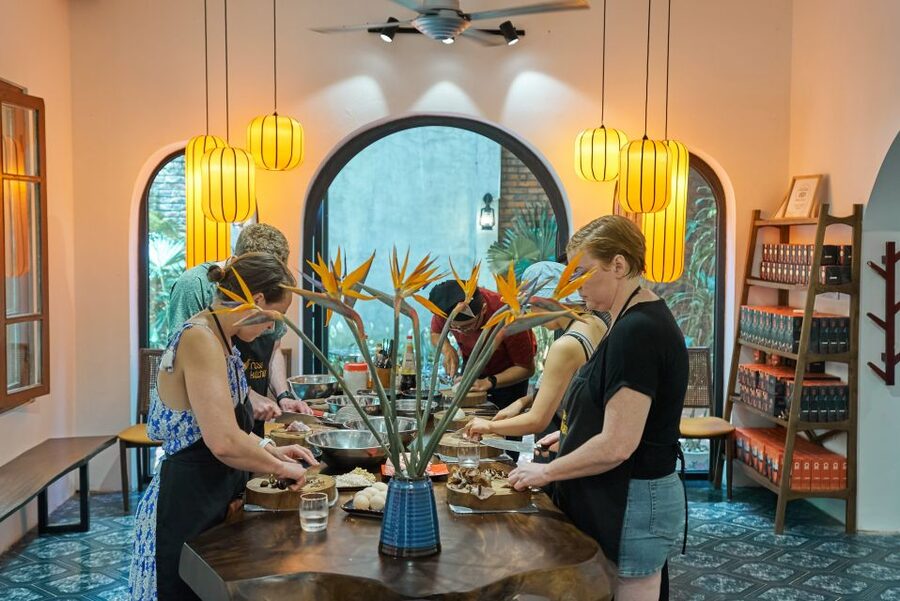 Hanoi: Cooking Class in a Local Villa with Market Tour - The Hanoi dishes you’ll cook (and what they teach)