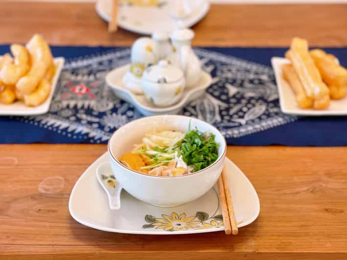 Hanoi Cooking Class in Haven of Tranquility - Thom culinary - Cyclo Ride to Dong Xuan: Street Food Taste Before the Knife