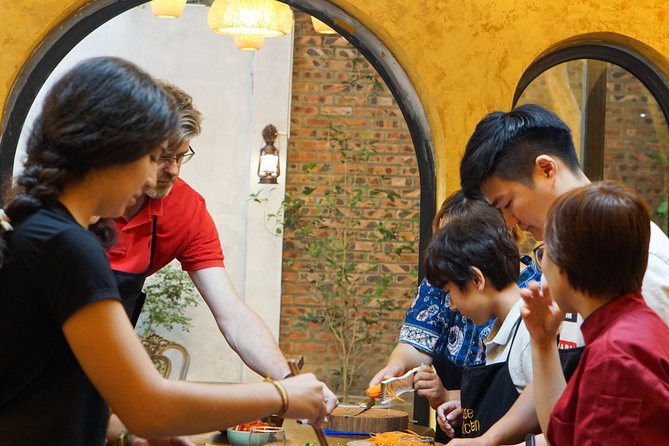 Hanoi Cooking Class in Hidden Villa with Free Pick-Up - Old Quarter pickup and the 4.5-hour rhythm that actually works