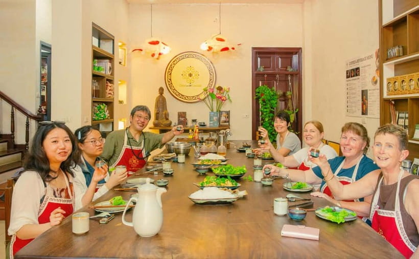 Hanoi Cooking Class: Market Tour, Free Recipe & Beverages - Why Hanoi’s wet market is the real start