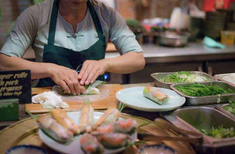 Hanoi Food Adventure: Vietnamese Market Tour & Cooking Class - Key things to know before you go